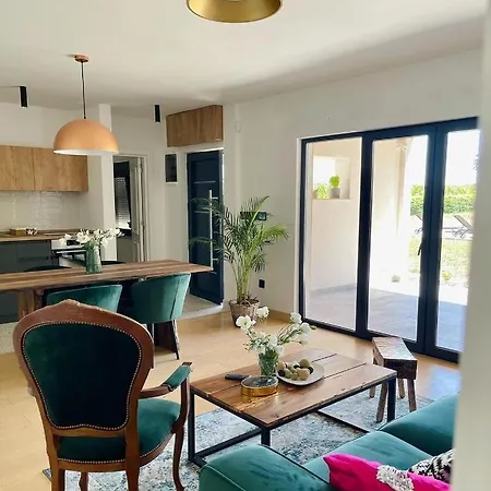 Kuca Mirne Duse Topola